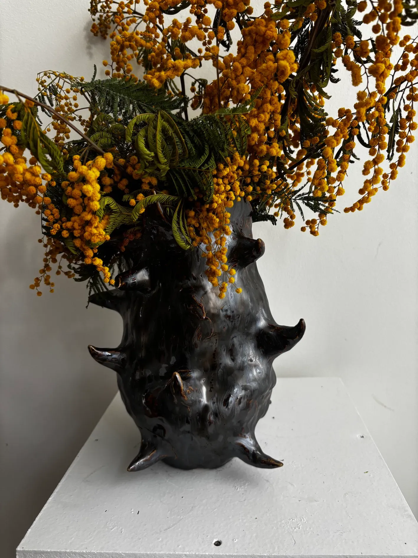 Vase en céramique noir ALaMano